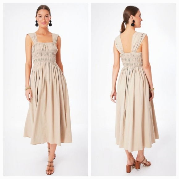 Tuckernuck Dresses & Skirts - Tuckernuck Beige Smocked Midi Dress, so comfortable and pockets!